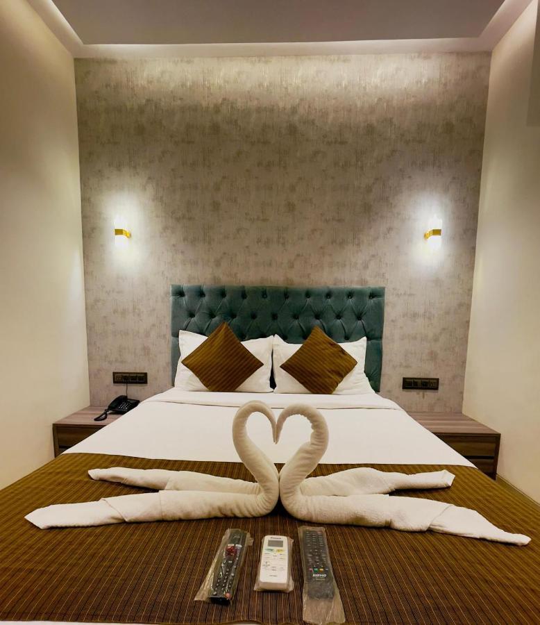 Hotel Lime Wood Bombay Esterno foto