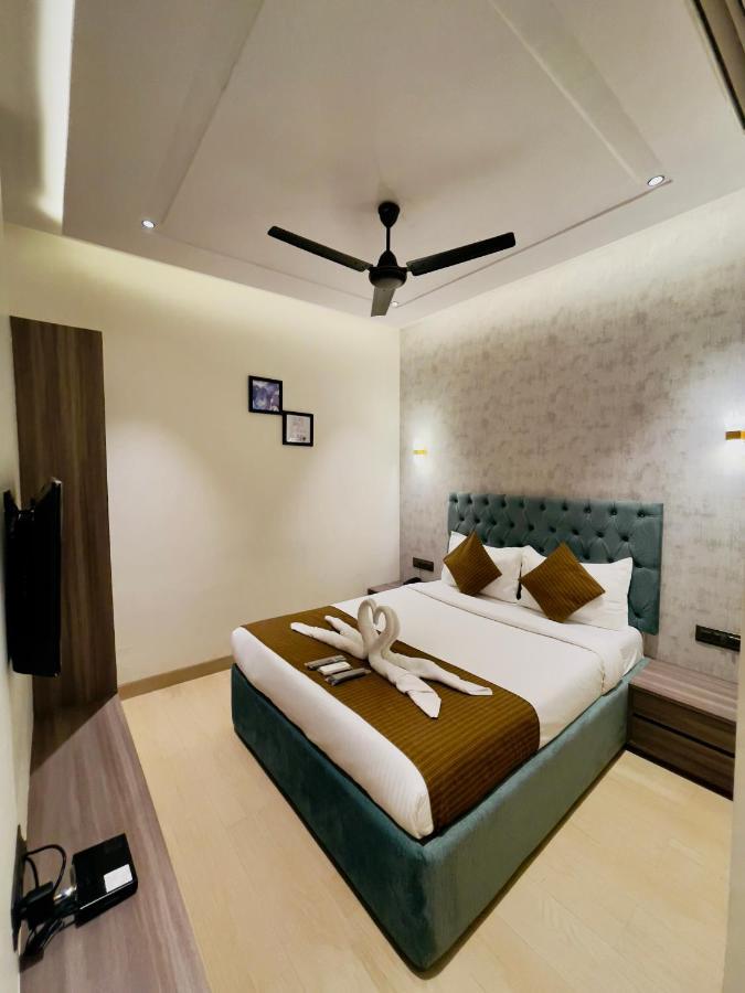 Hotel Lime Wood Bombay Esterno foto
