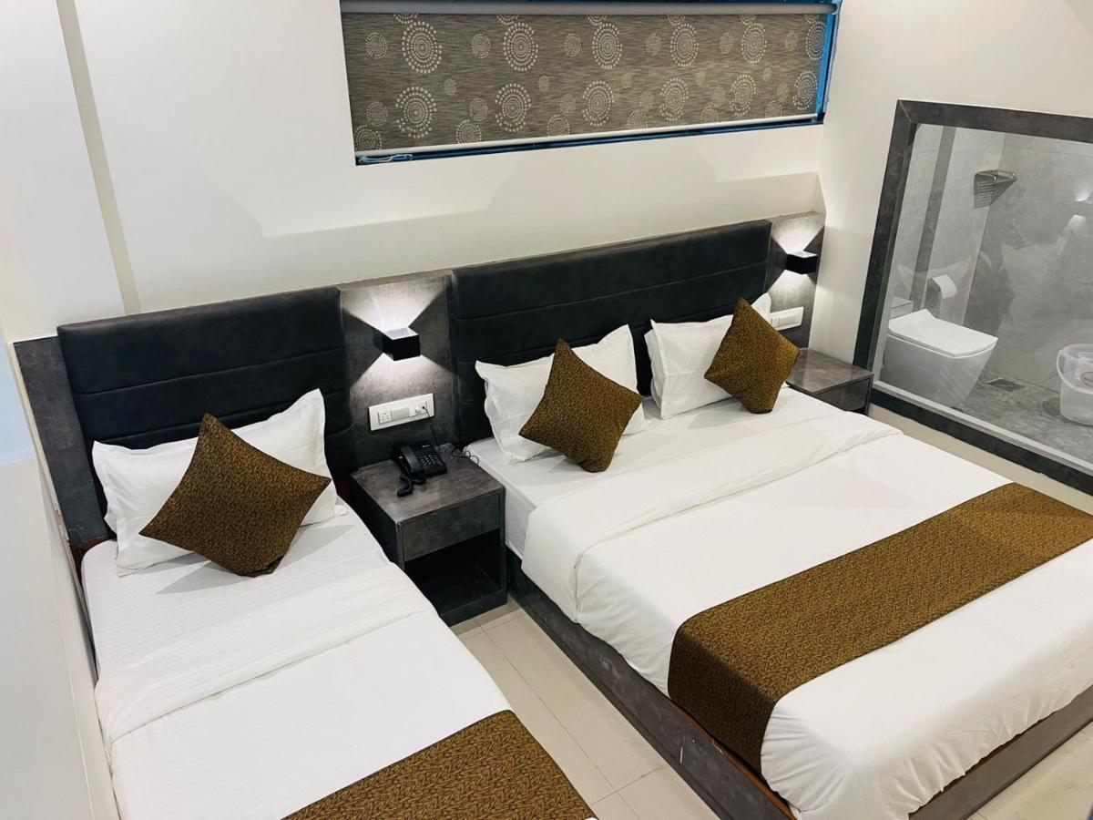 Hotel Lime Wood Bombay Esterno foto